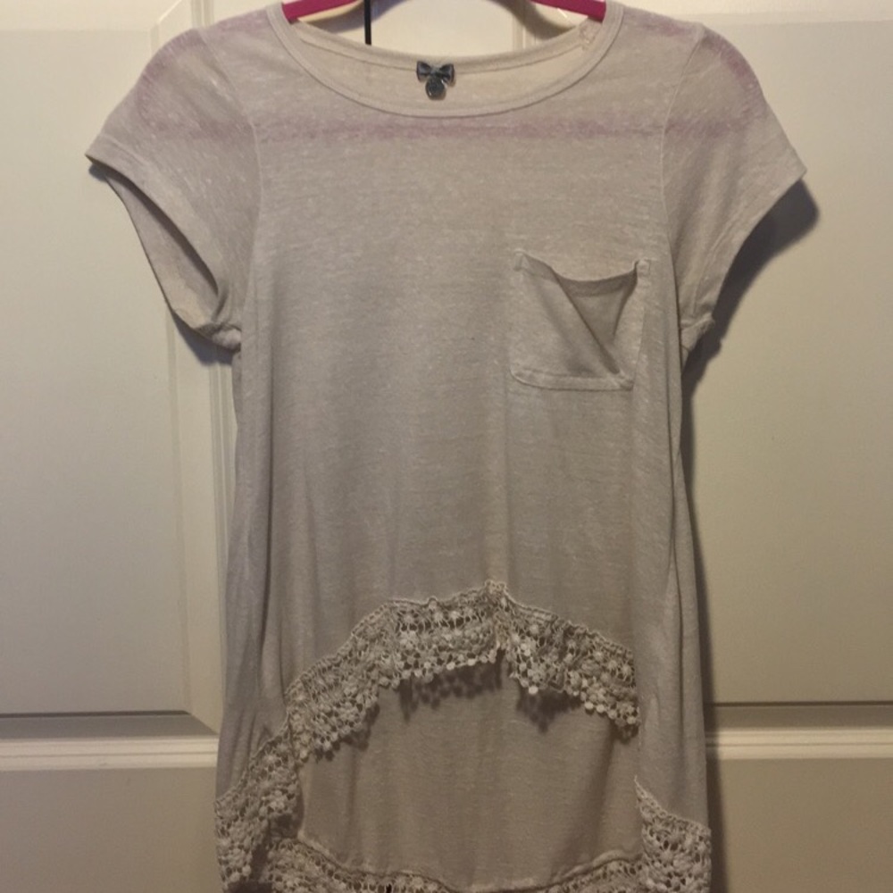 Blouse with lace trim!